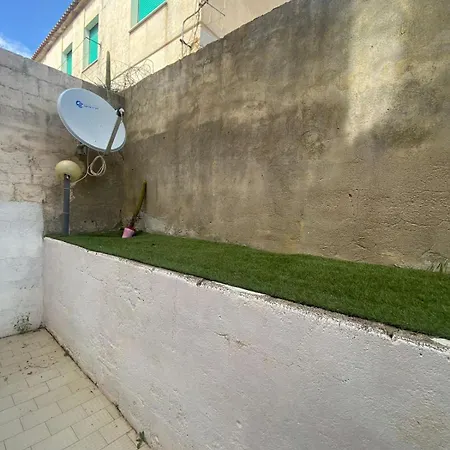 Casa Daniela Con Giardino A Due Passi Dal Centro Apartment *